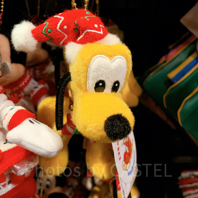 プルートぬいぐるみバッジ