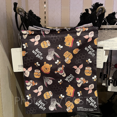 POOH 'S BESTIESきんちゃく裏面