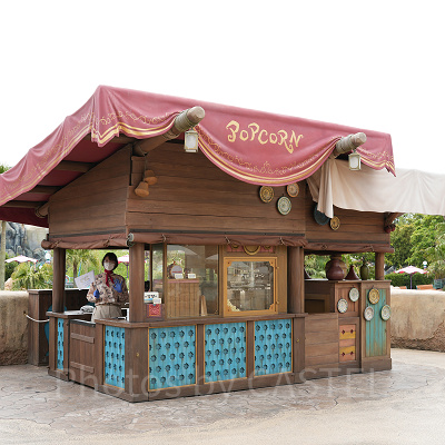 アラビアンコースト前のポップコーンワゴン