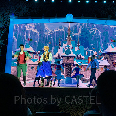 上海ディズニーランドで人気のアナ雪