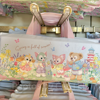 ポータブルクッション（カム・ファインド・スプリンググッズ）