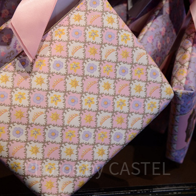 ポーチ（裏面）