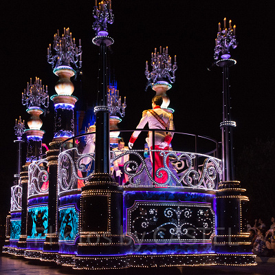 プリンスチャーミングの舞踏会フロート