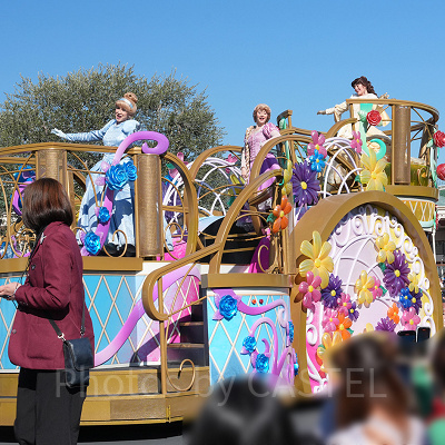 プリンセスのフロート（シンデレラ、ラプンツェル、ベル）