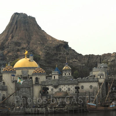 曇り空のプロメテウス火山