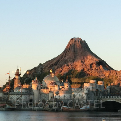 宿泊者しか見れない早朝のプロメテウス火山