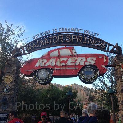 ラジエーター・スプリングス・レーサー入口