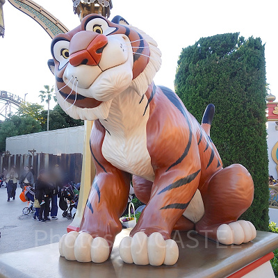 入口のラジャー