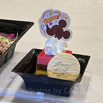 ラズベリー＆レモンムースケーキ
