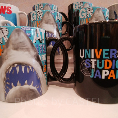 「リアルグッズ（REAL GOODS）」のジョーズマグカップ