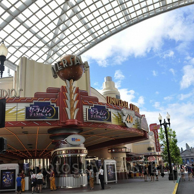 「ユニバーサル・スタジオ・モーション・ピクチャーマジック」終了後はシネマ4Dとしてリニューアル