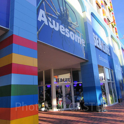 シーライフ名古屋入り口