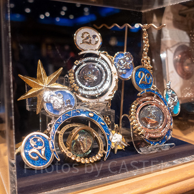 東京ディズニーシー20周年グッズのクリスタルスフィア