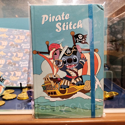 上海ディズニーカリブの海賊グッズ：海賊船＆スティッチノート