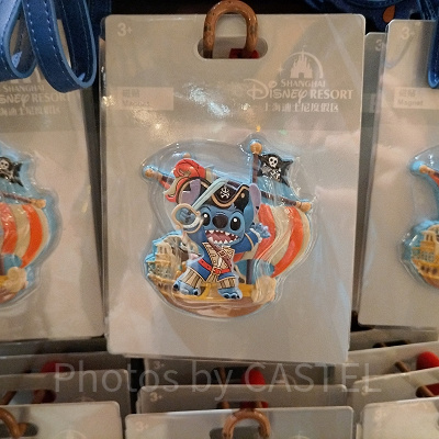 上海ディズニーカリブの海賊グッズ：海賊スティッチのマグネット