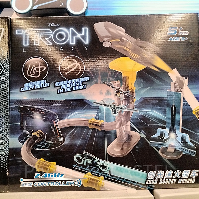 上海ディズニートロングッズ：トロン・ライトホイール