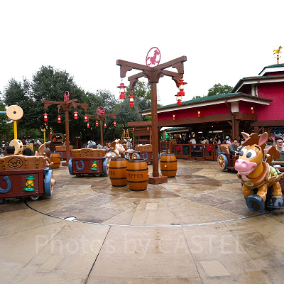 上海ディズニー:ウッディのラウンドアップ