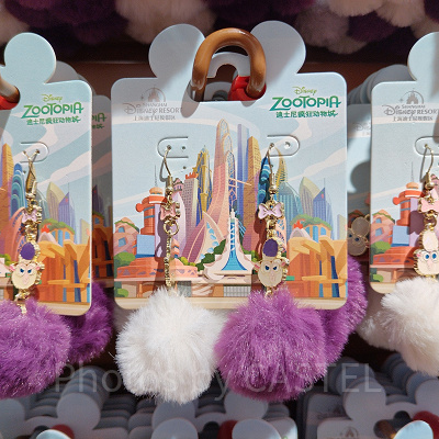 上海ディズニーズートピアグッズ：ベルウェザーのイヤーカフ