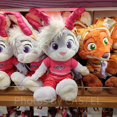 上海ディズニーズートピアグッズ：ジュディのガゼルコンサート衣装ぬいぐるみ