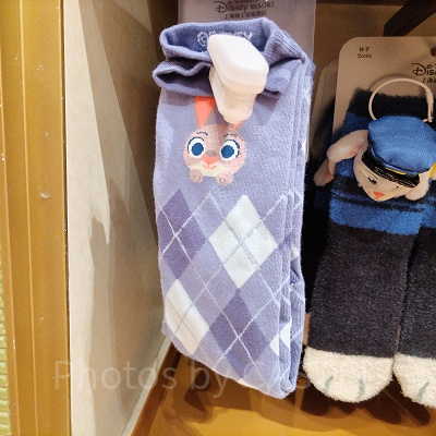 上海ディズニーズートピアグッズ：ジュディの靴下