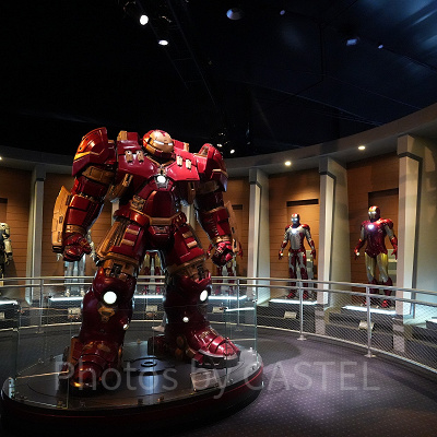 上海ディズニーのマーベルエリア「マーベルユニバース」:歴代アイアンスーツの展示