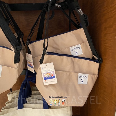 ショルダーバッグ