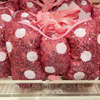 ショルダーバッグ（ミニーのファンダーランドグッズ）