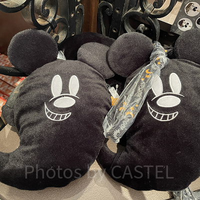 ディズニーハロウィングッズ2023：ショルダーバッグ 2023年09月14日(木)発売