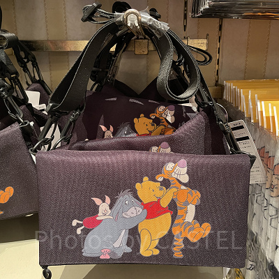 ショルダーバッグ（くまのプーさんべスティーズグッズ）