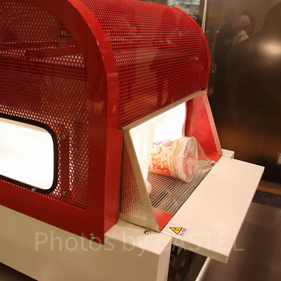 ⑦シュリンク包装をする