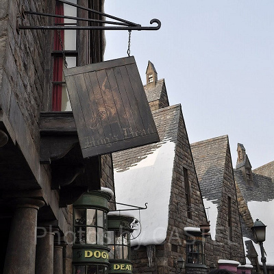 ハリーポッターエリアの看板/USJ