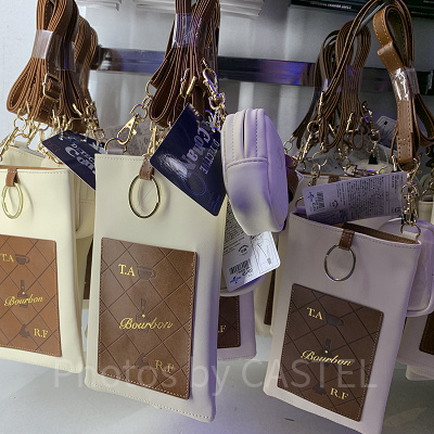 スマートフォンポーチ&ミニポーチセット(USJコナングッズ2025)