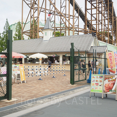 近くのスナックコート