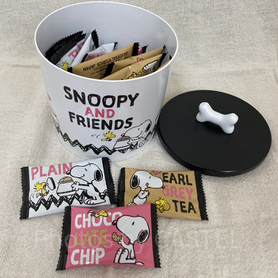 スヌーピークッキーポット中身