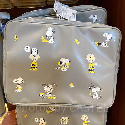 スヌーピーのガジェットケース