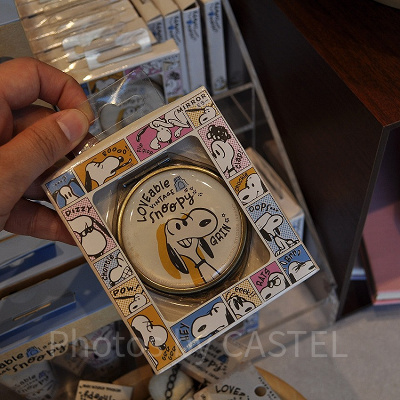 スヌーピーグッズ「LOVEable VINTAGE snoopy」／コンパクトミラー