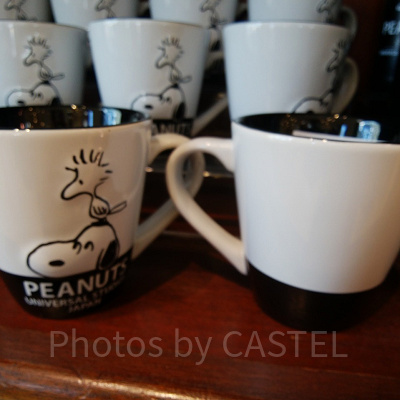 スヌーピーのモノトーンマグカップ