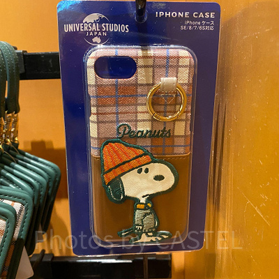 スヌーピーのスマホケース／ニット帽
