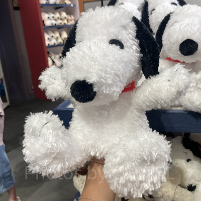 スヌーピーのぬいぐるみ