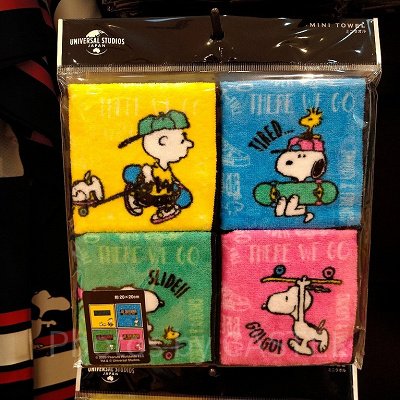 スヌーピーの夏グッズ「JOE SKATEBOARD」ミニタオルセット
