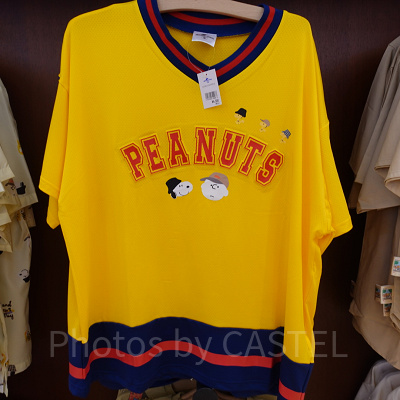 スヌーピーのTシャツ