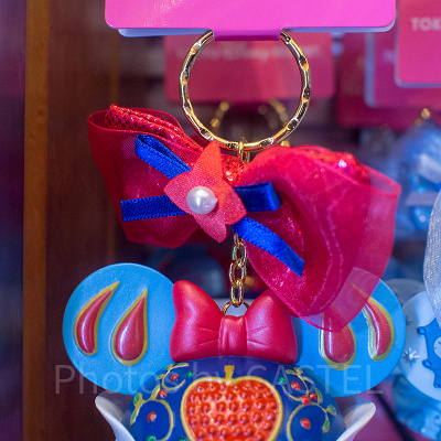 白雪姫モチーフイヤーハットキーチェーン