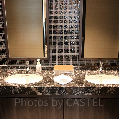 広々とした洗面所