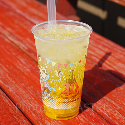 スパークリングドリンク（マンゴー＆パッションフルーツ）