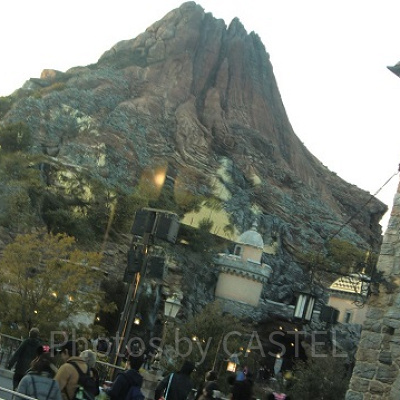 ミステリアスアイランドと言えばプロメテウス火山！