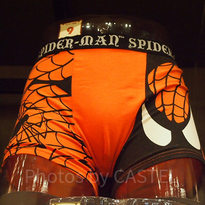 スパイダーマンレッド&ブラックパンツ