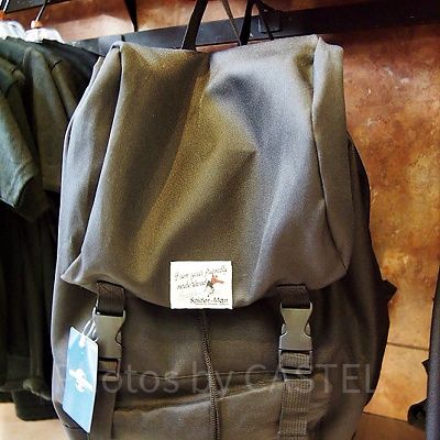 スパイダーマンシンプルロゴバックパック