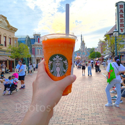 香港ディズニーランドのスターバックス：マーケットハウス
