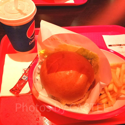 トゥモローランドにあるスターゲイザー・グリル