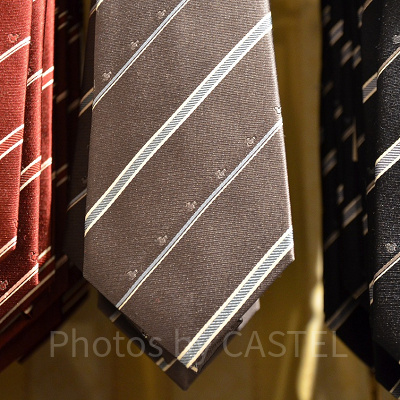 ストライプ（グレー）